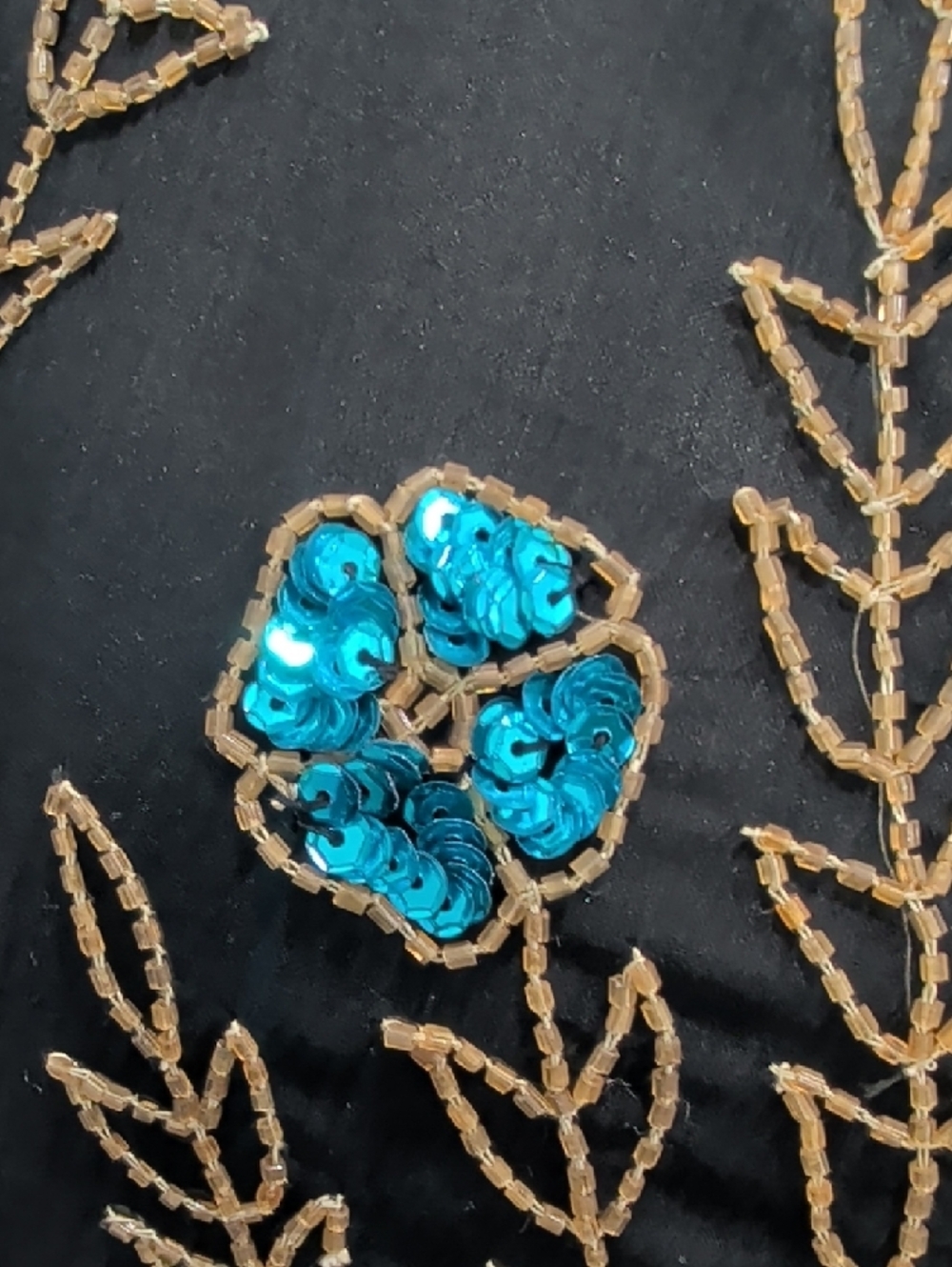 Stenay Black Long-Sleeve Beaded Floral Top with Multicolor Sequins - Picture 3 of 7